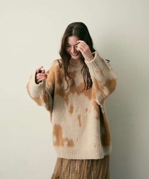 Lunea(ルネア)の「総柄ルーズシャギーニット(ニット/セーター・レディース・ベージュ/グリーン/グレー・FREE)」の13枚目の写真