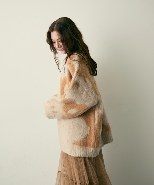 Lunea(ルネア)の「総柄ルーズシャギーニット(ニット/セーター・レディース・ベージュ/グリーン/グレー・FREE)」の20枚目の写真