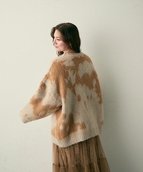 Lunea(ルネア)の「総柄ルーズシャギーニット(ニット/セーター・レディース・ベージュ/グリーン/グレー・FREE)」の21枚目の写真