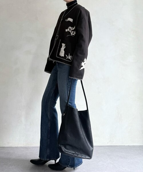 BEARDSLEY（ビアズリー）の「《12/4(木)12時予約開始》ノーカラー