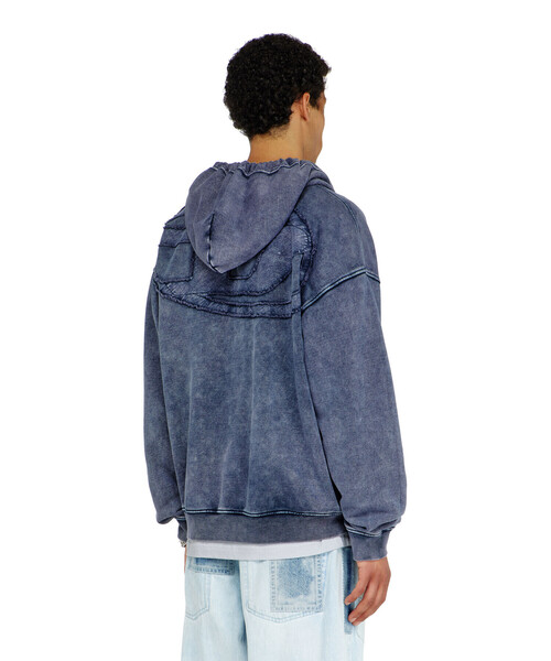DIESEL(ディーゼル)の「メンズ ジップアップパーカー S-BOXT-HOOD-ZIP-DEN(パーカー・メンズ・ブラック・MEDIUM/XX-SMALL/X-SMALL/XX-LARGE/X-LARGE/SMALL/LARGE)」の5枚目の写真