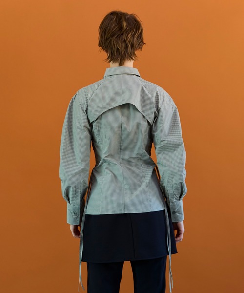 MAISON SPECIAL(メゾンスペシャル)の「Sharpened Shape Shirt/シャーリングシェイプシャツ(シャツ/ブラウス・レディース・ホワイト/マルチ/ブラック・FREE)」の6枚目の写真