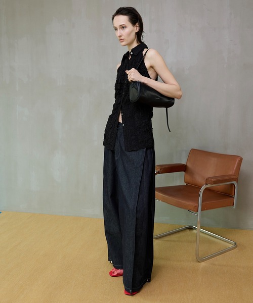 MAISON SPECIAL(メゾンスペシャル)の「Sharpened Shape Shirt/シャーリングシェイプシャツ(シャツ/ブラウス・レディース・ホワイト/マルチ/ブラック・FREE)」の13枚目の写真