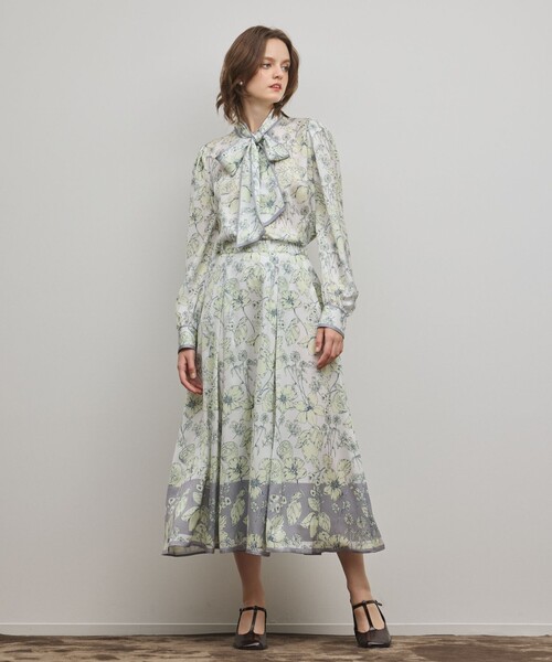 GRACE CONTINENTAL(グレースコンチネンタル)の「フルーツフラワープリントトップ(シャツ/ブラウス・レディース・イエロー/キナリ・38/36)」の9枚目の写真