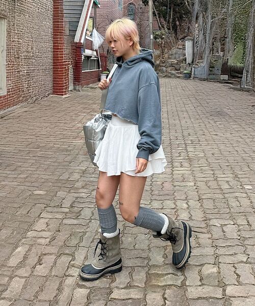EPISODE UNTITLED(エピソードアンタイトルド)の「LUNA DYING APPLIQUE CROP HOODIE_STEEL BLUE(パーカー・レディース・その他・1/2)」の9枚目の写真