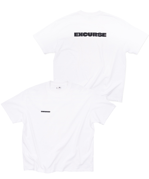 EXCURSE(エクスカース)の「イニシャルオーバーサイズハーフTシャツ(Tシャツ/カットソー・レディース・その他・1/2)」の1枚目の写真