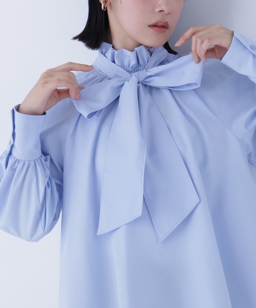 NATURAL BEAUTY BASIC(ナチュラルビューティーベーシック)の「◇ハイネックリボンボウブラウス(シャツ/ブラウス・レディース・ピンク系その他/グレー系その他/オフホワイト/ブルー・MEDIUM/SMALL)」の5枚目の写真