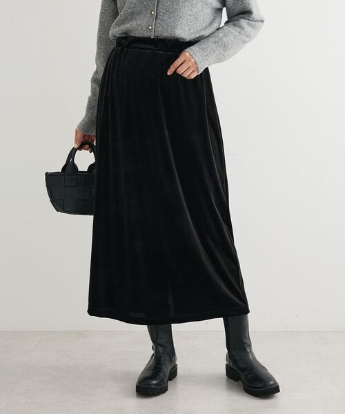 Green　Parks（グリーンパークス）の「ベロアナロースカート（スカート・レディース・チャコールグレー/ブラック・FREE）」の2枚目の写真