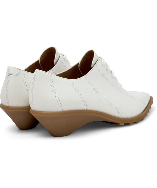 CAMPER（カンペール）の「[カンペール] ANITA / カジュアルシューズ（ドレスシューズ・レディース・ホワイト・24.0cm/25.0cm/23.5cm/23.0cm）」の5枚目の写真
