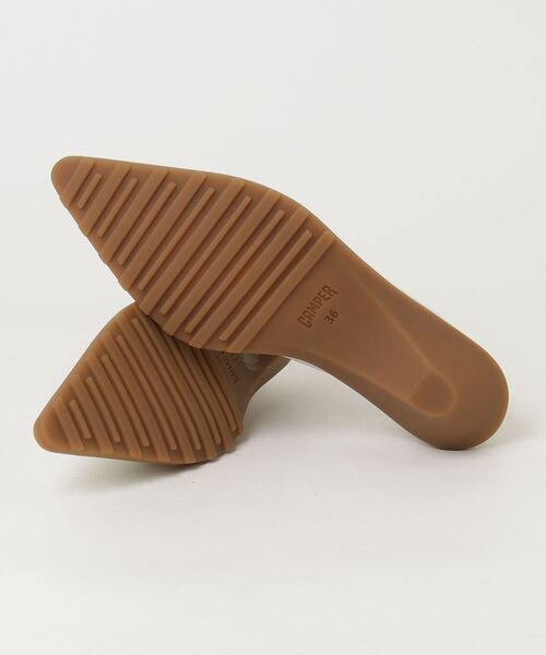 CAMPER（カンペール）の「[カンペール] ANITA / カジュアルシューズ（ドレスシューズ・レディース・ホワイト・24.0cm/25.0cm/23.5cm/23.0cm）」の4枚目の写真