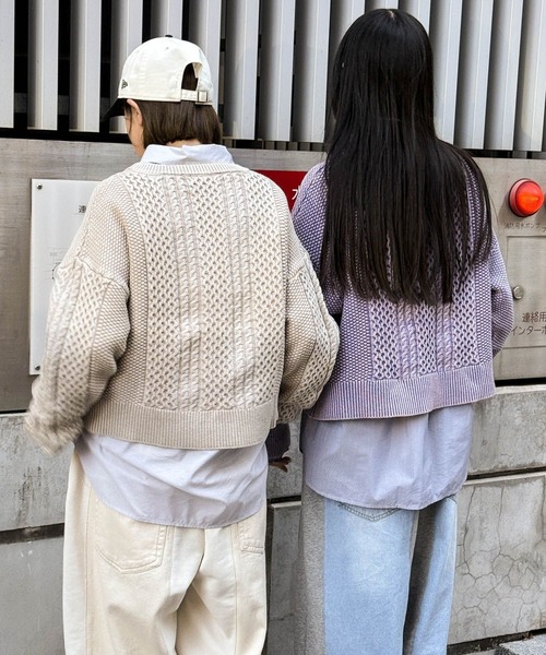 niko and...（ニコアンド）の「[MODE NORM CORE] ストーンウォッシュケーブルプルオーバー（ニット/セーター・レディース・ネイビー/キャメル/アイボリー・LARGE/MEDIUM）」の9枚目の写真
