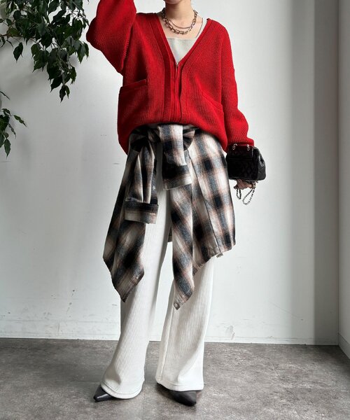 DouDou（ドゥドゥ）の「ニットコーデュロイセミフレアイージーパンツ（その他パンツ・レディース・ブラック/オフホワイト/チャコールグレー・36/38）」の5枚目の写真