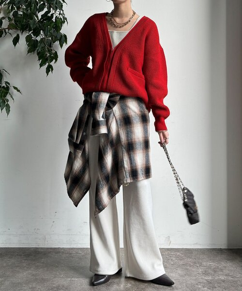 DouDou（ドゥドゥ）の「ニットコーデュロイセミフレアイージーパンツ（その他パンツ・レディース・ブラック/オフホワイト/チャコールグレー・36/38）」の7枚目の写真