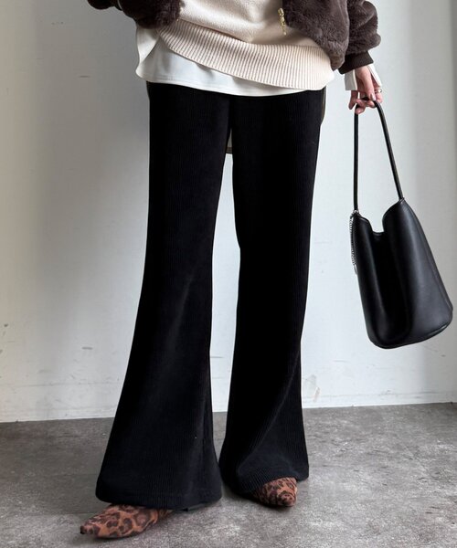 DouDou（ドゥドゥ）の「ニットコーデュロイセミフレアイージーパンツ（その他パンツ・レディース・ブラック/オフホワイト/チャコールグレー・36/38）」の20枚目の写真