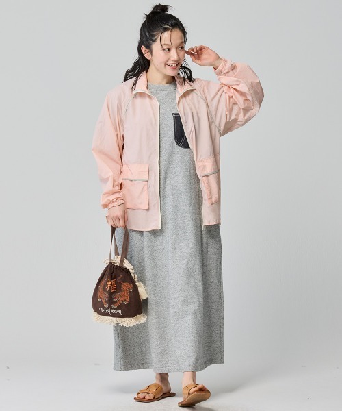 KRIFF MAYER Lady's Collection（クリフメイヤーレディースコレクション）の「【接触冷感・軽い】UVカット冷感シアージャケット（その他アウター・レディース・カラフル/ピンク/ネイビー/セージグリーン/ナチュラル・LARGE/MEDIUM）」の13枚目の写真