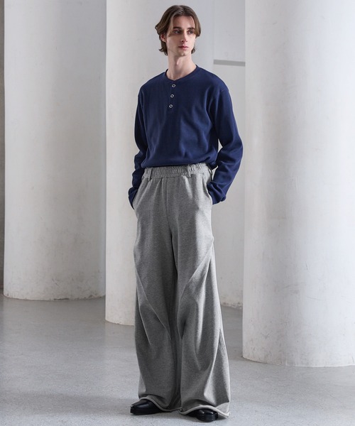 CLEL（クレイル）の「【CLEL】3D Tuck Sweat Pants / 3Dタック スウェットパンツ（スウェットパンツ・メンズ・グレー/チャコールグレー/ブラック・S/M/L/XS）」の9枚目の写真