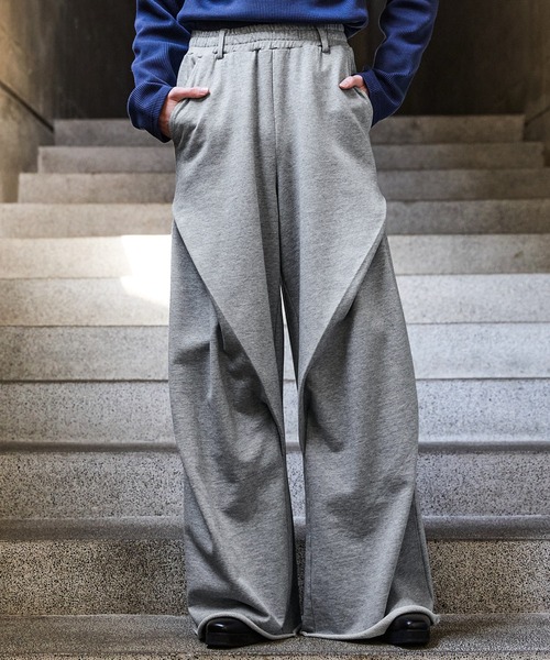 CLEL（クレイル）の「【CLEL】3D Tuck Sweat Pants / 3Dタック スウェットパンツ（スウェットパンツ・メンズ・グレー/チャコールグレー/ブラック・S/M/L/XS）」の12枚目の写真