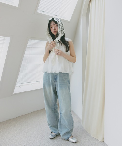 Freesia by andme(フリージアバイアンドミー)の「ノースリーブバルーンシアートップス(シャツ/ブラウス・レディース・ブラック/オフホワイト・M)」の5枚目の写真