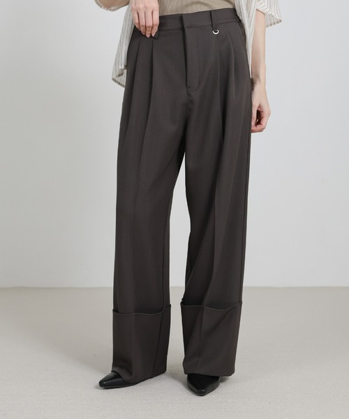 select MOCA（セレクトモカ）の「ロールアップツータックワイドストレートスラックス（スラックス・レディース・チャコールグレー/カーキブラウン・FREE）」の13枚目の写真