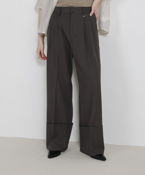 select MOCA（セレクトモカ）の「ロールアップツータックワイドストレートスラックス（スラックス・レディース・チャコールグレー/カーキブラウン・FREE）」の16枚目の写真