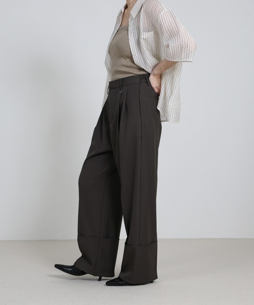 select MOCA（セレクトモカ）の「ロールアップツータックワイドストレートスラックス（スラックス・レディース・チャコールグレー/カーキブラウン・FREE）」の15枚目の写真