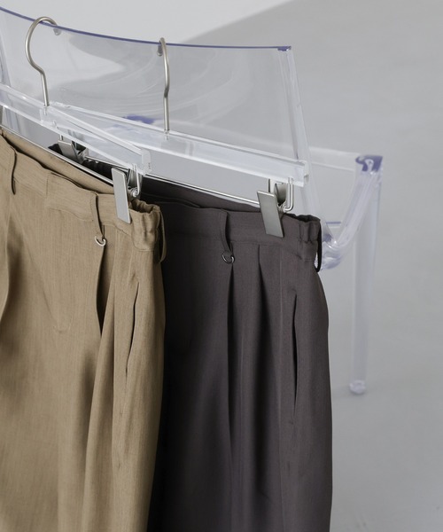 select MOCA（セレクトモカ）の「ロールアップツータックワイドストレートスラックス（スラックス・レディース・チャコールグレー/カーキブラウン・FREE）」の22枚目の写真