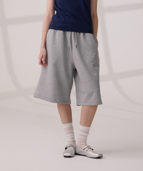 DANGLEDROP(ダングルドロップ)の「DGDPサイドレタリングスウェットバミューダパンツメランジグレー(その他パンツ・レディース・その他・M/S)」の4枚目の写真