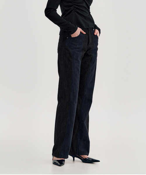 KIMZISU(キムジス)の「Two-Tone Straight Washed Pants _ BLACK(デニムパンツ・レディース・ブラック・S/M/L)」の2枚目の写真