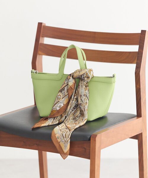 earth music&ecology（アースミュージックアンドエコロジー）の「スカーフSET 2WAYミニトートバッグ（トートバッグ・レディース・モカ/グリーン/ブラック・FREE）」の20枚目の写真