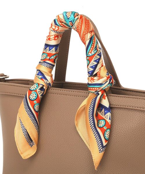 earth music&ecology（アースミュージックアンドエコロジー）の「スカーフSET 2WAYミニトートバッグ（トートバッグ・レディース・モカ/グリーン/ブラック・FREE）」の12枚目の写真