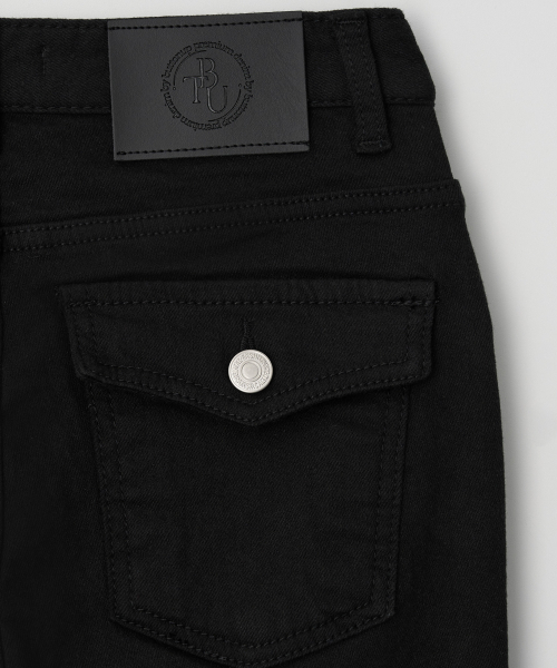 BUTTON UP(ボタンアップ)の「バックポケットポイントブーツカットコットンパンツ起毛ver.(ブラック)(その他パンツ・レディース・その他・S/M/L)」の3枚目の写真