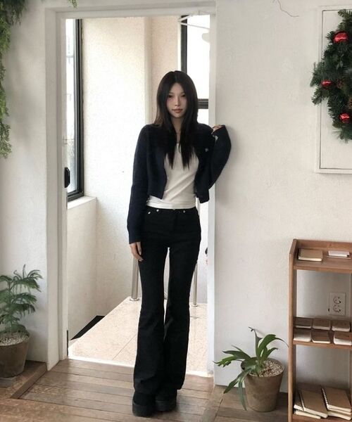 BUTTON UP(ボタンアップ)の「バックポケットポイントブーツカットコットンパンツ起毛ver.(ブラック)(その他パンツ・レディース・その他・S/M/L)」の7枚目の写真