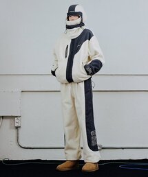 THEVINYLHOUSE（ザバイニルハウス）の「PANELED FLEECE PANTS IVORY (VH2CWUPA10A)（スウェットパンツ）」
