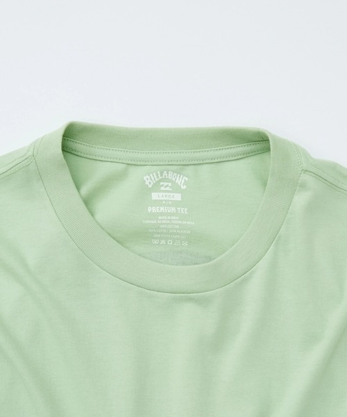 BILLABONG（ビラボン）の「BILLABONG メンズ 【BILLABONG GALLERY -REFRACTIONS-】SYMMETRY PREMIUM SS Tシャツ 【2026年春夏モデル】/ビラボン半袖バックプリントTシャツ（Tシャツ/カットソー・メンズ・グリーン系その他・X-LARGE）」の6枚目の写真