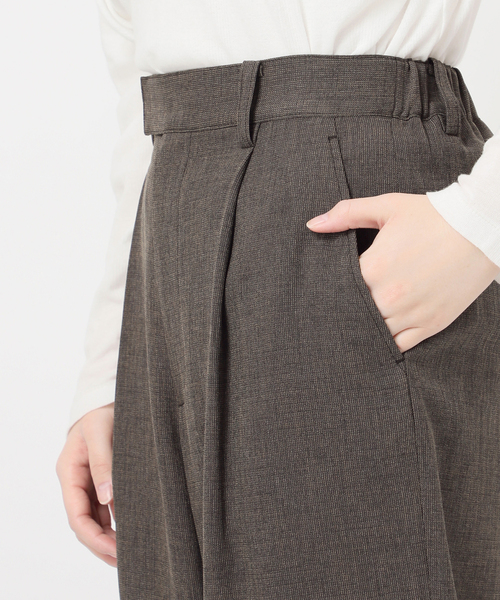 JOURNAL STANDARD relume（ジャーナルスタンダード　レリューム）の「［26SS新作 / 防シワ］メランジドビータックパンツ（スラックス・レディース・ベージュ/ブラウン・36/38）」の3枚目の写真