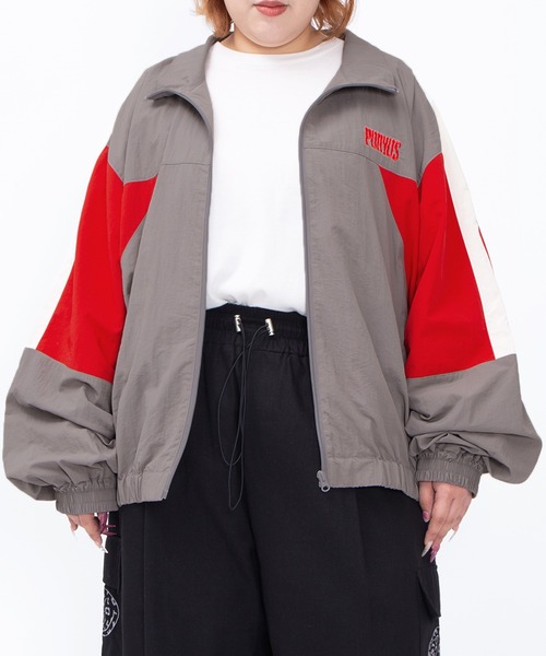 PUNYUS(プニュズ)の「切り替えナイロンジャケット(ナイロンジャケット・レディース・ホワイト/ライトグレー/ブラック・2/3/4)」の8枚目の写真