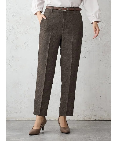 Perfect Suit FActory(パーフェクトスーツファクトリー)の「My wardrobe シャークスキン テーパードパンツ ベージュ/ブラウン(その他パンツ・レディース・ベージュ/ブラウン・M/L)」の1枚目の写真