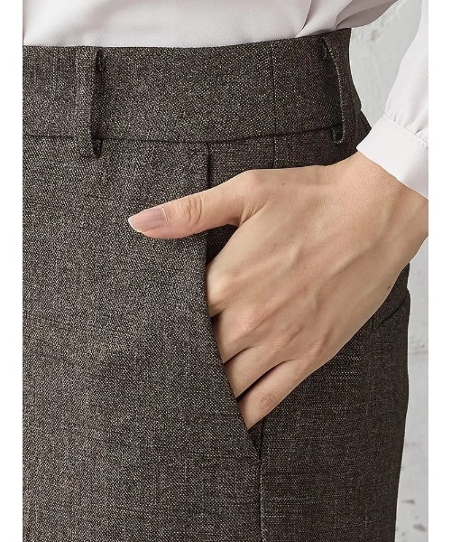 Perfect Suit FActory(パーフェクトスーツファクトリー)の「My wardrobe シャークスキン テーパードパンツ ベージュ/ブラウン(その他パンツ・レディース・ベージュ/ブラウン・M/L)」の7枚目の写真