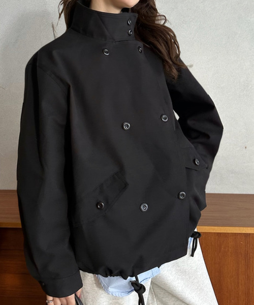 Eclat one(エクラワン)の「【Eclat one】スタンドカラー ショート丈 ジャケット(トレンチコート・レディース・ブラック/ベージュ/ライトグレー・FREE)」の15枚目の写真