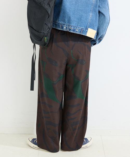 B.C STOCK(ベーセーストック)の「手洗い可 / アクアプリントタックバルーンパンツ(その他パンツ・レディース・ブラウン/その他/ブルー・FREE)」の10枚目の写真