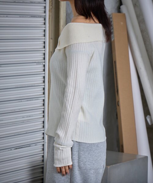 goocy(グーシー)の「オフショルリブWジップニット(ニット/セーター・レディース・アイボリー・FREE)」の11枚目の写真