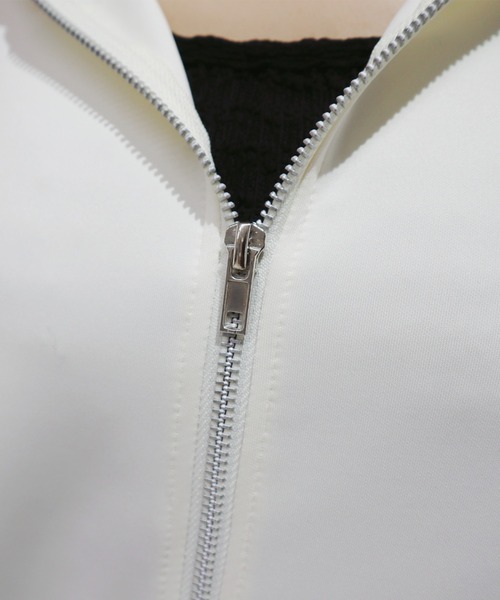 CECIL McBEE（セシルマクビー）の「刺繍ロゴジップアップパーカー（パーカー・レディース・アイボリー/ブラック・LARGE/MEDIUM）」の7枚目の写真
