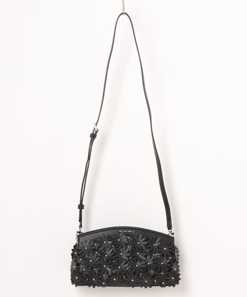 MICHAEL KORS（マイケルコース）の「ATHENA フローラル アップリケ コンバーチブル クラッチ（クラッチバッグ・レディース・ブラック・FREE）」の5枚目の写真