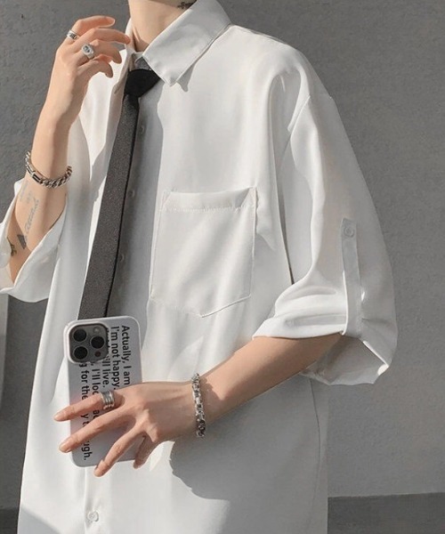 WYZ wear(ダブリューワイジィーウェア)の「ネクタイ付きオーバーサイズロールアップ半袖シャツ/ユニセックス(シャツ/ブラウス・メンズ・ベージュ/ブラック/ホワイト・XL/M/L)」の5枚目の写真