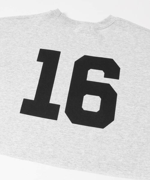 URBAN RESEARCH(アーバンリサーチ)の「Teya SHORT SWEAT(スウェット・レディース・ピンク/チャコールグレー・FREE)」の4枚目の写真