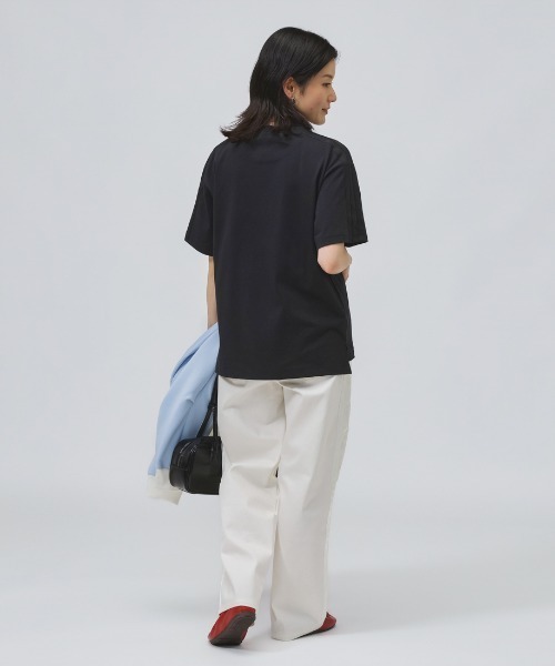 adidas(アディダス)の「アディダス adidas エッセンシャルズ プラス スリーストライプス ルーズフィット半袖Tシャツ(Tシャツ/カットソー・レディース・ライトグリーン/ブラック/オフホワイト・S/M/L/XL)」の13枚目の写真