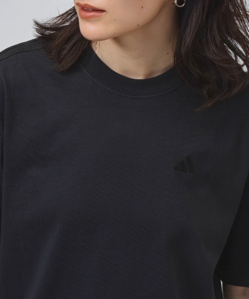 adidas(アディダス)の「アディダス adidas エッセンシャルズ プラス スリーストライプス ルーズフィット半袖Tシャツ(Tシャツ/カットソー・レディース・ライトグリーン/ブラック/オフホワイト・S/M/L/XL)」の14枚目の写真