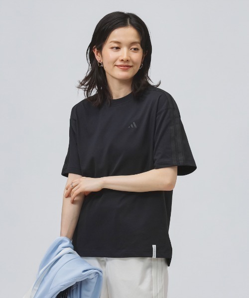 adidas(アディダス)の「アディダス adidas エッセンシャルズ プラス スリーストライプス ルーズフィット半袖Tシャツ(Tシャツ/カットソー・レディース・ライトグリーン/ブラック/オフホワイト・S/M/L/XL)」の9枚目の写真