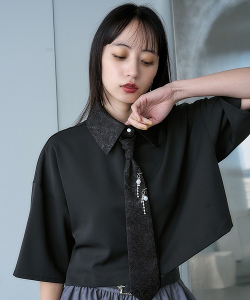 HARE（ハレ）の「パーツツキネクタイシャツ(HARE)（シャツ/ブラウス・レディース・ブラック/ライトブルー/ホワイト/ピンク・FREE）」の6枚目の写真