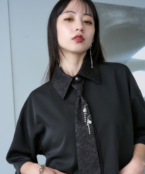 HARE（ハレ）の「パーツツキネクタイシャツ(HARE)（シャツ/ブラウス・レディース・ブラック/ライトブルー/ホワイト/ピンク・FREE）」の5枚目の写真